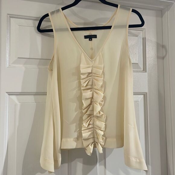 lo posh cream sleeveless ruffle blouse - Picture 3 of 7